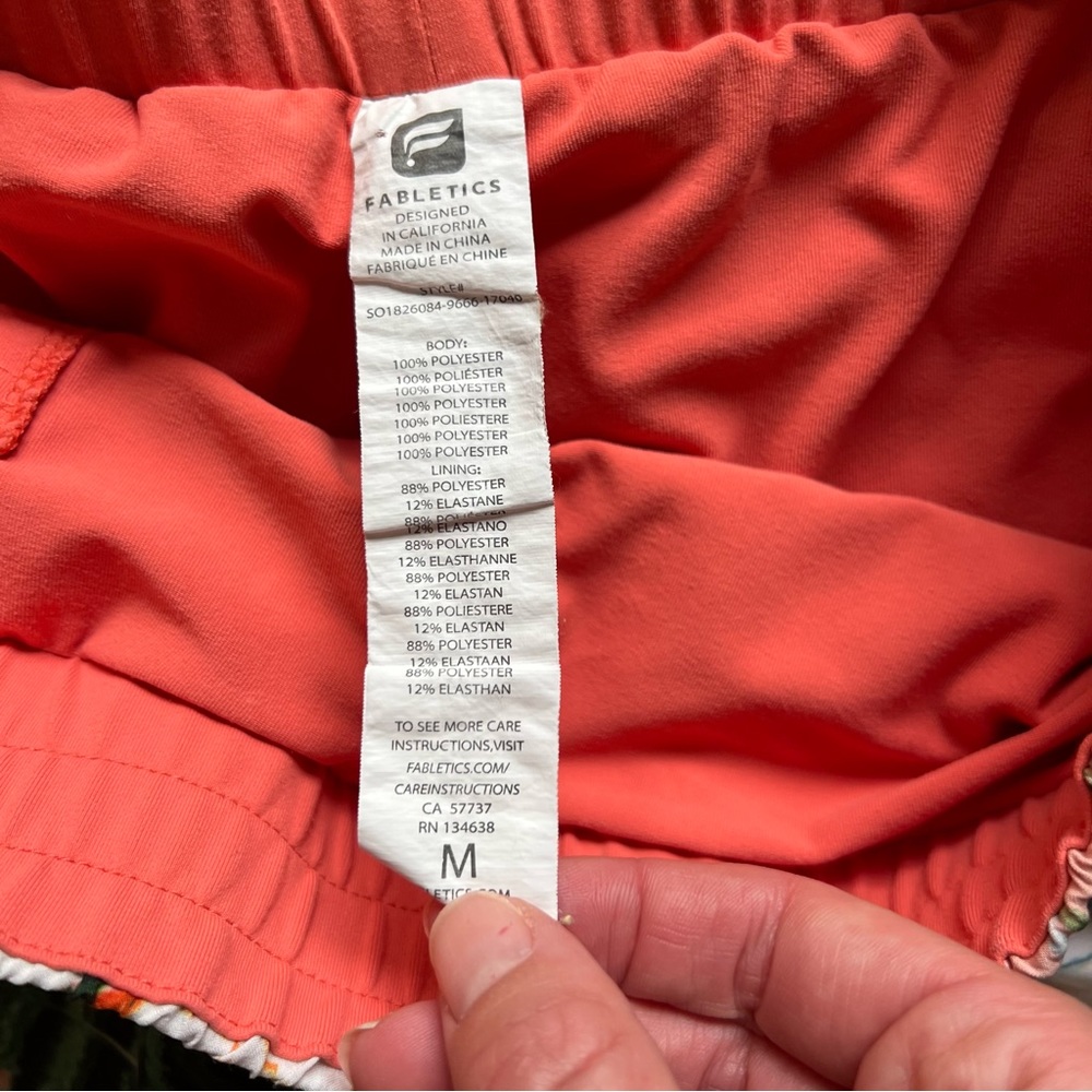 Fabletics shorts - Picture 4 of 5